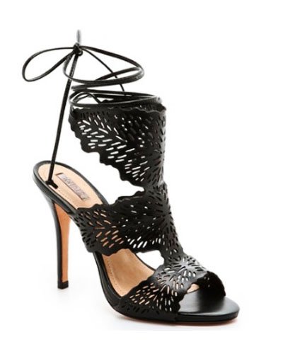 Tacon con detalles en corte laser cnc